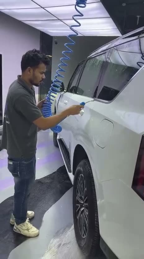 عمل 5 نوفمبر 2025